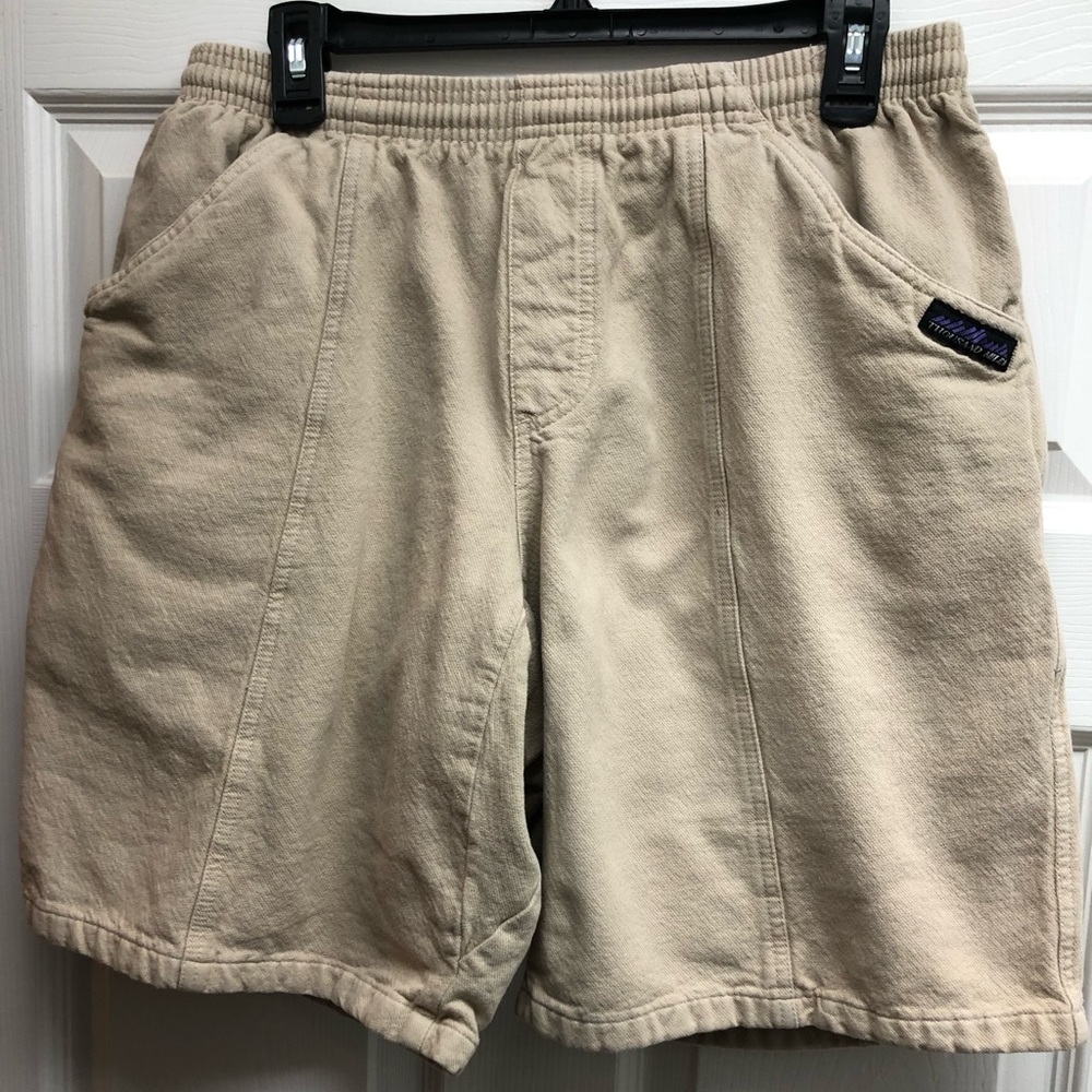 Men’s Thousand Mile Medium Elastic-Waist Khaki Shorts